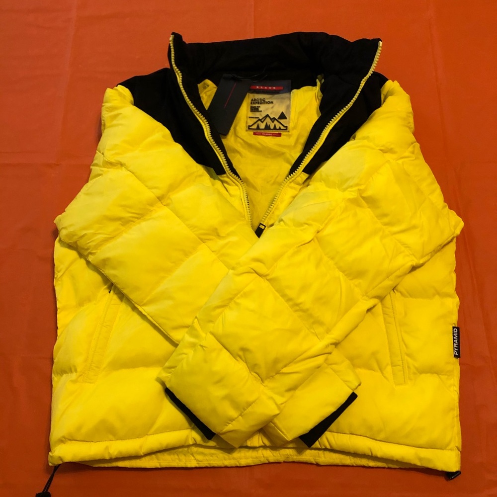 Coat - Picture 2 of 3